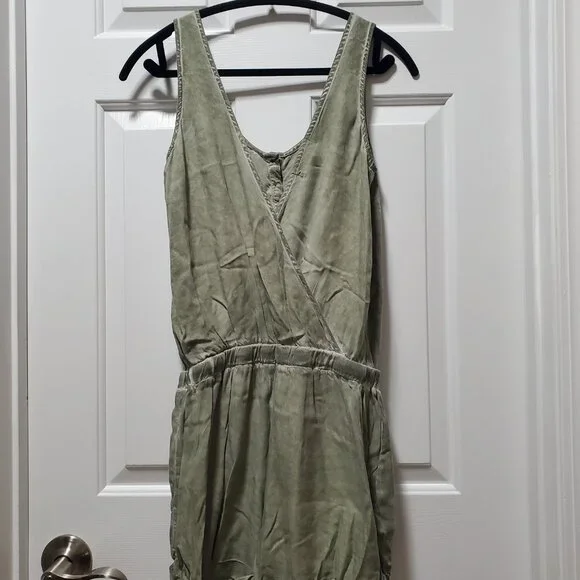 Cloth & Stone Romper | Small - Picture 2 of 7
